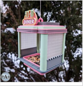 Retro Diner Feeder