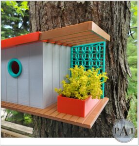 Mid Century Birdhouse V1